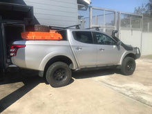 Load image into Gallery viewer, Mitsubishi Triton ML/MN Series Dual Cab (pair)