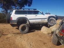 Load image into Gallery viewer, Nissan Patrol GU4-Onwards Series Wagon (pair)
