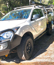 Load image into Gallery viewer, Mazda BT501-2-3 Series Space/Extra/Freestyle Cab (pair)