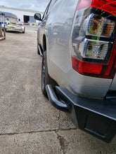 Load image into Gallery viewer, Mitsubishi Triton MR Series Dual Cab (pair)